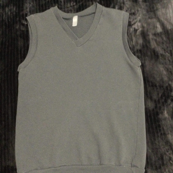 American Apparel Sweater Vest - Picture 2 of 2